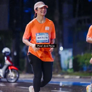 Runner Photo 7847092