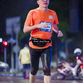 Runner Photo 7847111