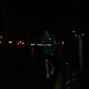 Runner Photo 7847116
