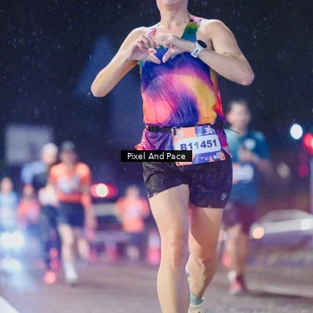 Runner Photo 7847125