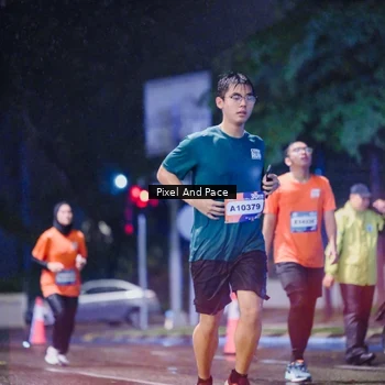 Runner Photo 7847130