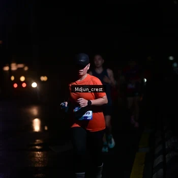 Runner Photo 7847135
