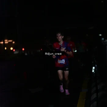 Runner Photo 7847146