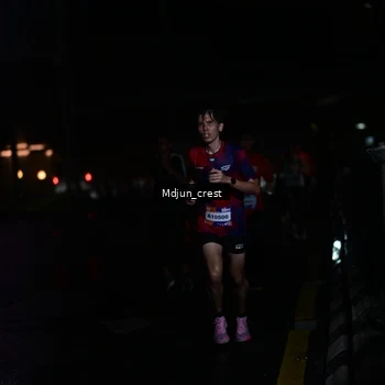 Runner Photo 7847147