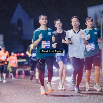 Runner Photo 7847172