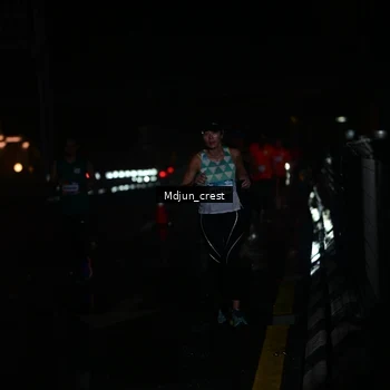 Runner Photo 7847175
