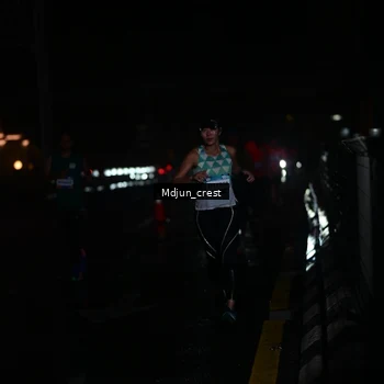 Runner Photo 7847176