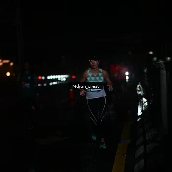 Runner Photo 7847179