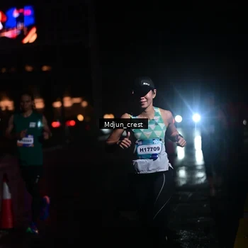 Runner Photo 7847182