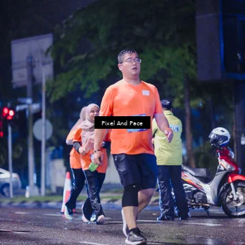 Runner Photo 7847193