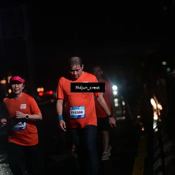 Runner Photo 7847258