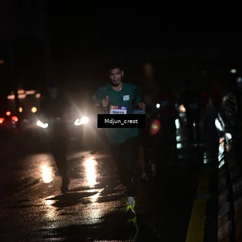 Runner Photo 7847291