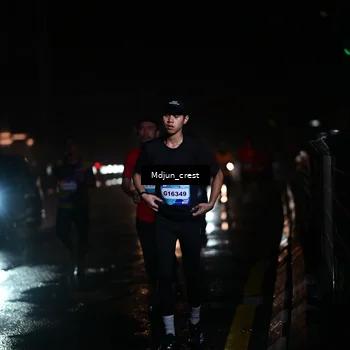 Runner Photo 7847320