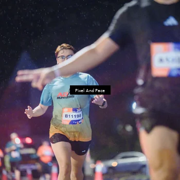 Runner Photo 7847343