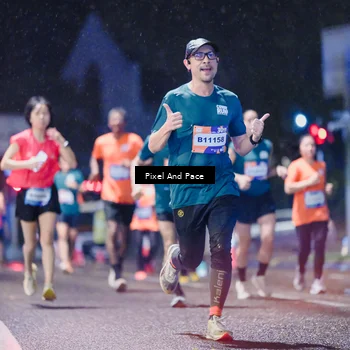 Runner Photo 7847380