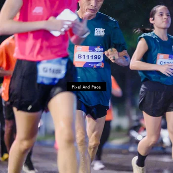 Runner Photo 7847406