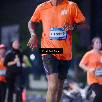 Runner Photo 7847410