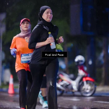 Runner Photo 7847417