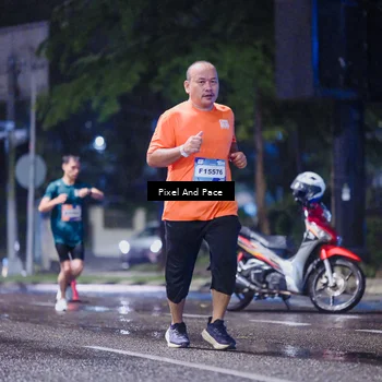 Runner Photo 7847439