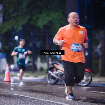 Runner Photo 7847441