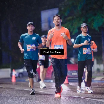 Runner Photo 7847454