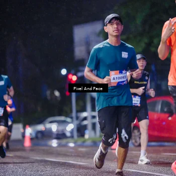Runner Photo 7847464