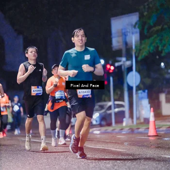 Runner Photo 7847472