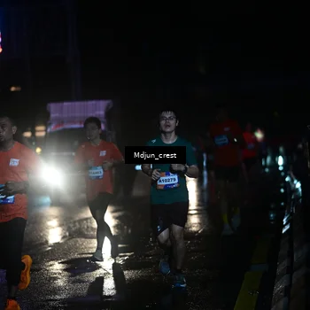 Runner Photo 7847474