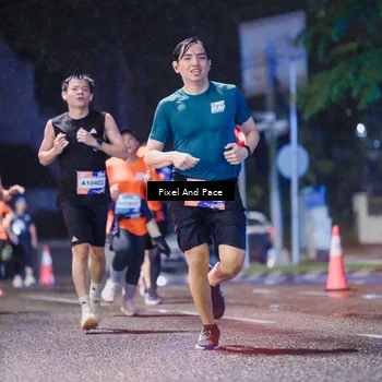 Runner Photo 7847475