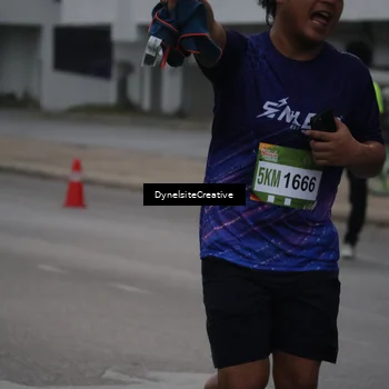 Runner Photo 7847508