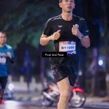 Runner Photo 7847533
