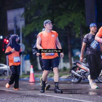 Runner Photo 7847588