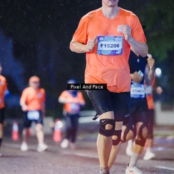 Runner Photo 7847604