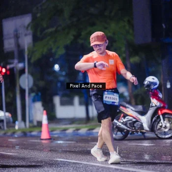 Runner Photo 7847616