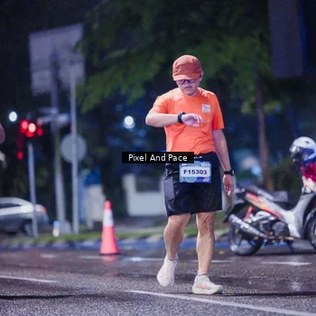 Runner Photo 7847617