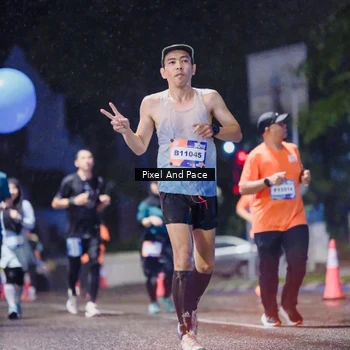 Runner Photo 7847635
