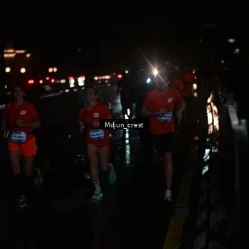 Runner Photo 7847678