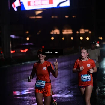 Runner Photo 7847706