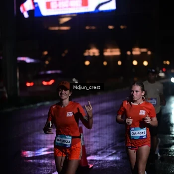 Runner Photo 7847709