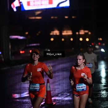 Runner Photo 7847710