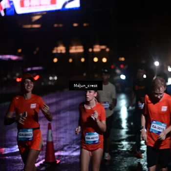 Runner Photo 7847714