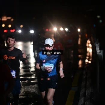 Runner Photo 7847731