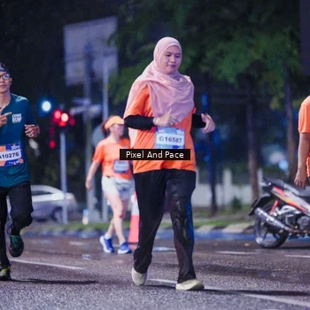 Runner Photo 7847770