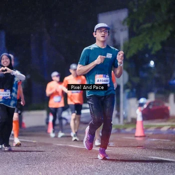 Runner Photo 7847772