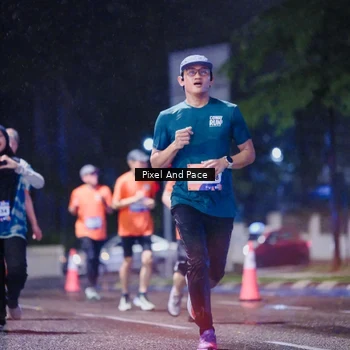 Runner Photo 7847777
