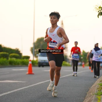 Runner Photo 7847822
