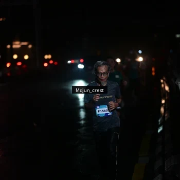 Runner Photo 7847831