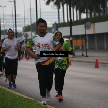 Runner Photo 7847848