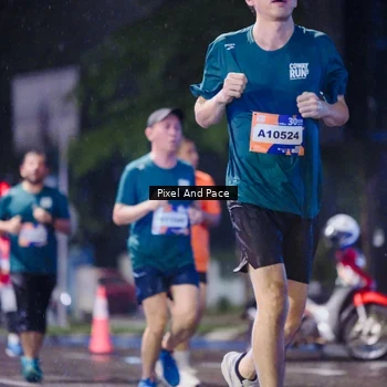 Runner Photo 7847849