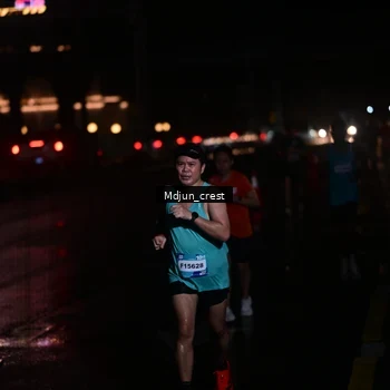 Runner Photo 7847856